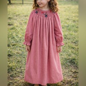 Whimsical & Playful Mary Poppins Smocked Girls Dress, like new, Sz 5